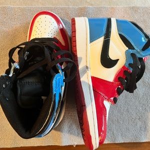Nike Air, red/black/blue